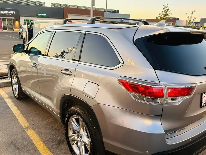 Toyota Highlander 2016 photo 2