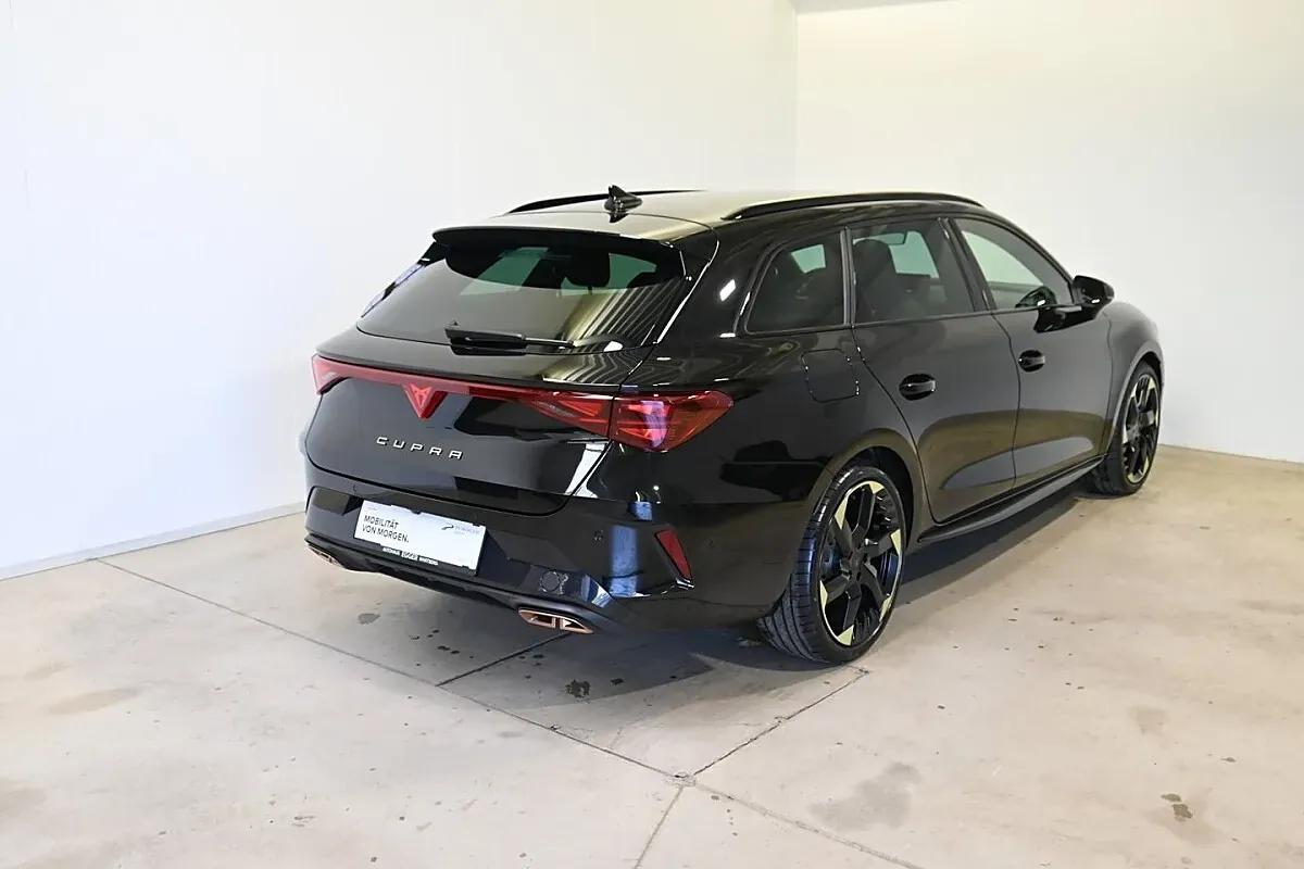 Cupra Leon 2026 photo 2