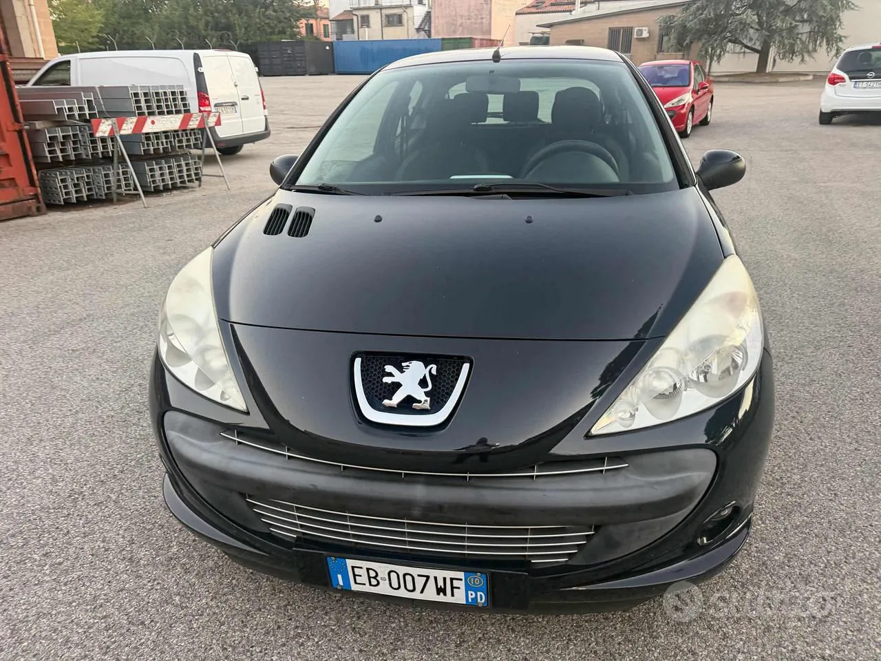 Peugeot 206 2010 photo 2