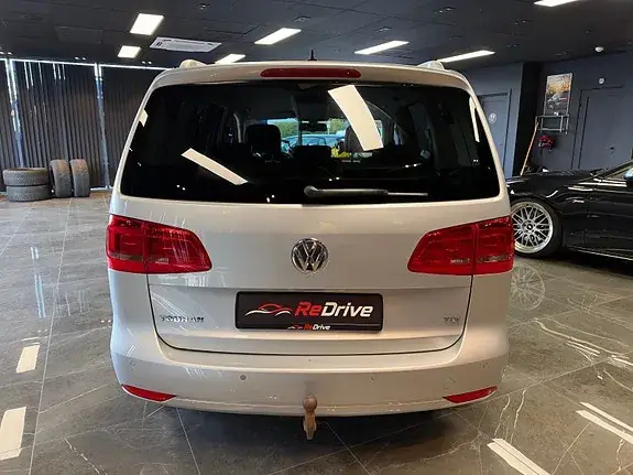 Volkswagen Touran 2013 photo 5