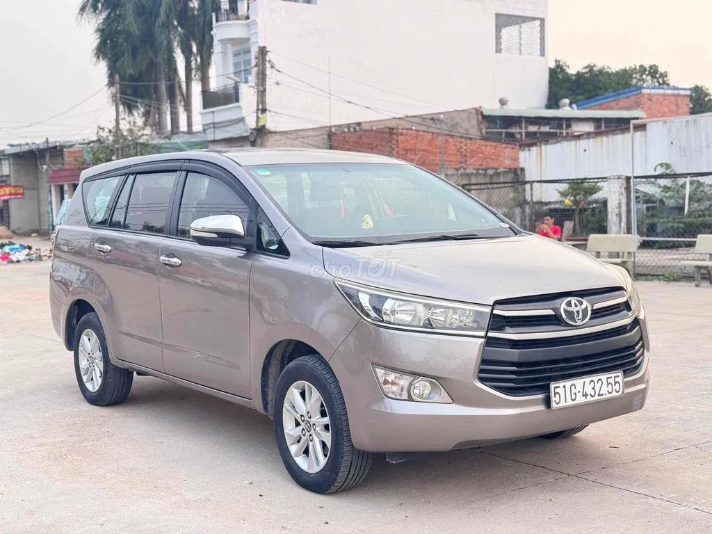 Toyota Innova 2017 photo 4