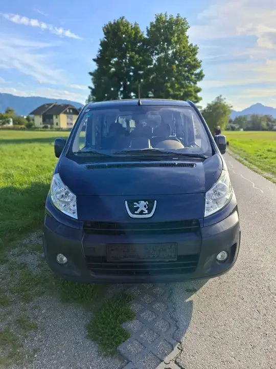 Peugeot Expert 2010 photo 3