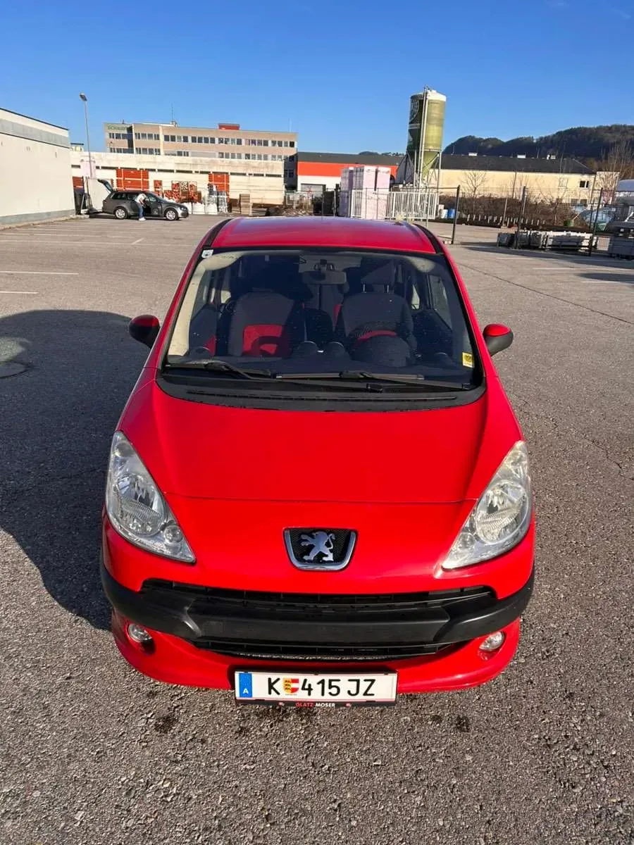 Peugeot 1007