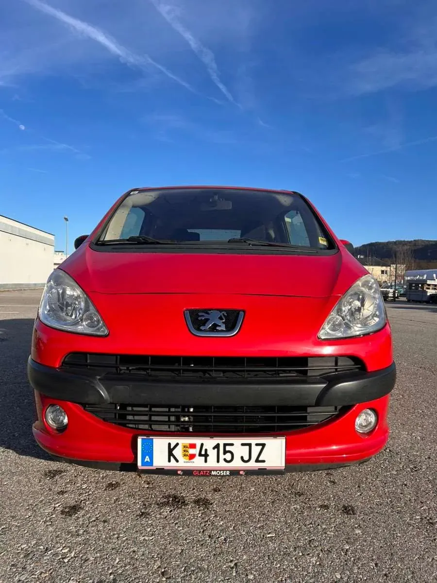 Peugeot 1007 2005 photo 2