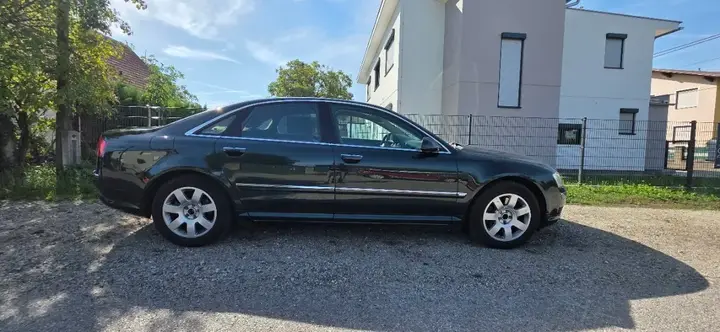 Audi A8 2003 photo 3