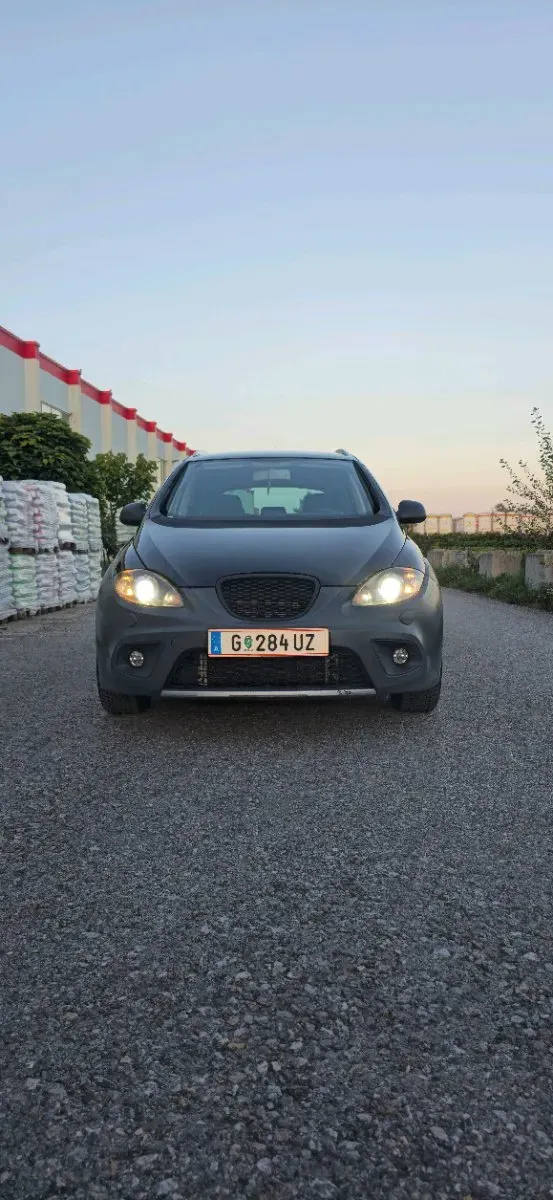 Seat Altea Xl 2010 photo 2