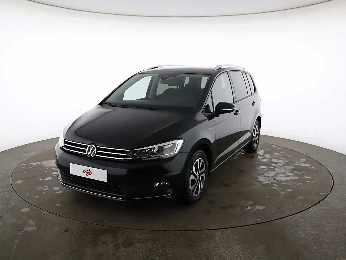 Volkswagen Touran 2022 photo 2