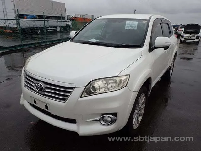 Toyota Vanguard 2014 photo 2