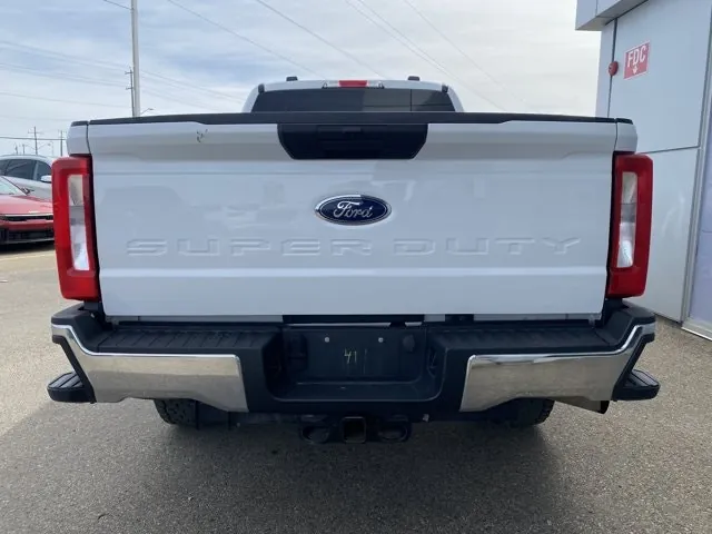 Ford Super Duty F-250 2024 photo 4