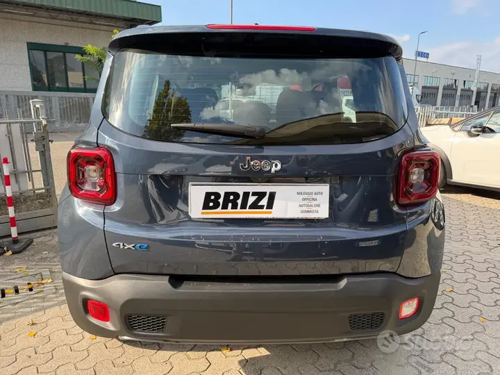 Jeep Renegade 2024 photo 3