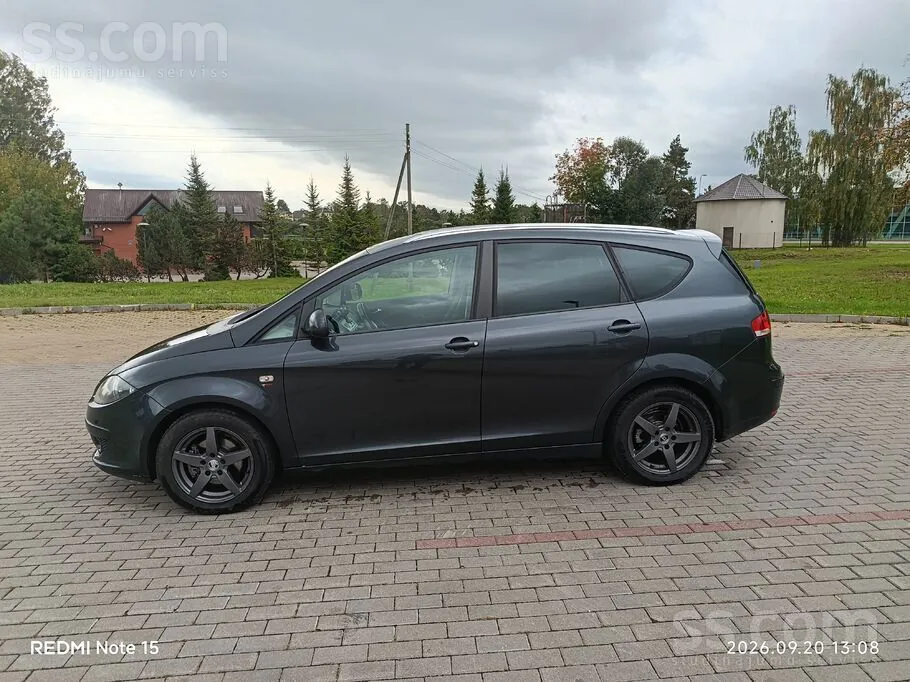 Seat Altea 2009 photo 2