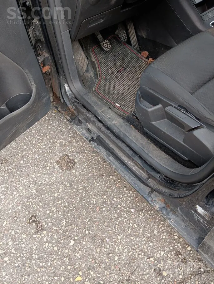 Volkswagen Golf Plus 2010 photo 4