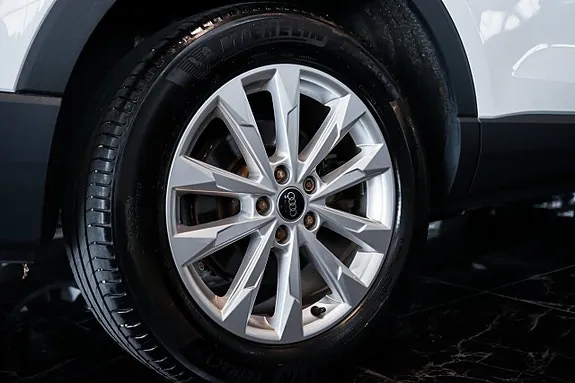 Audi Q3 2024 photo 5