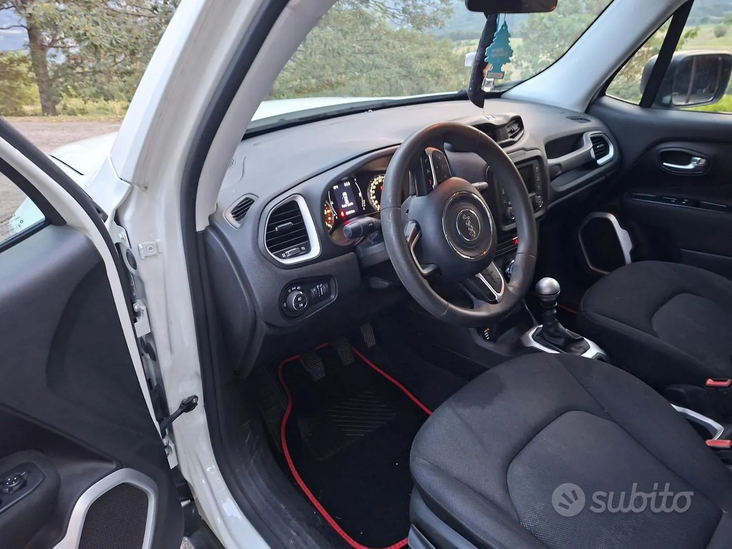 Jeep Renegade 2016 photo 5