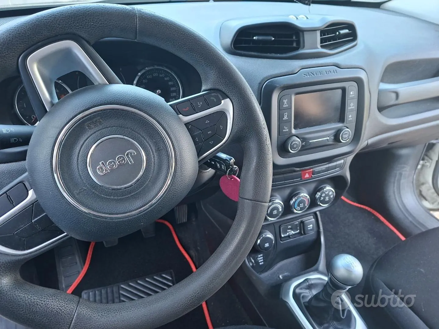 Jeep Renegade 2016 photo 4
