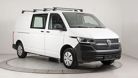 Volkswagen Transporter 2021 photo 2