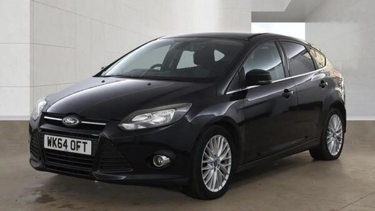 Ford Focus 2014 photo 2