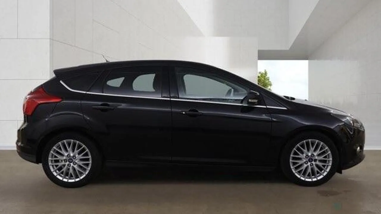 Ford Focus 2014 photo 5