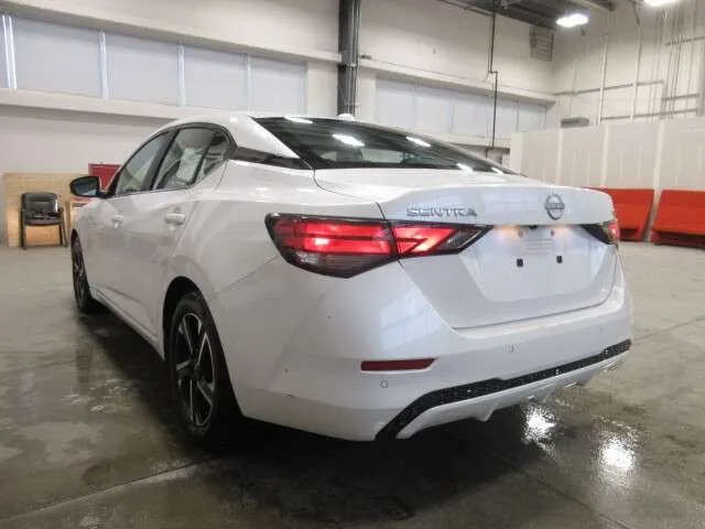 Nissan Sentra 2024 photo 5