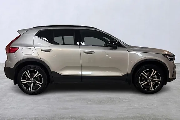 Volvo Xc40 2025 photo 3