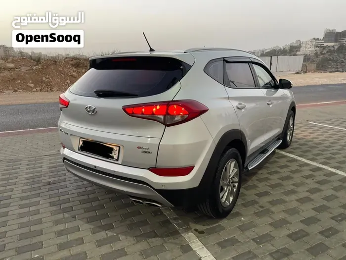 Hyundai Tucson 2017 photo 3