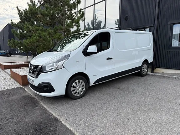 Nissan Nv300 2019 photo 3