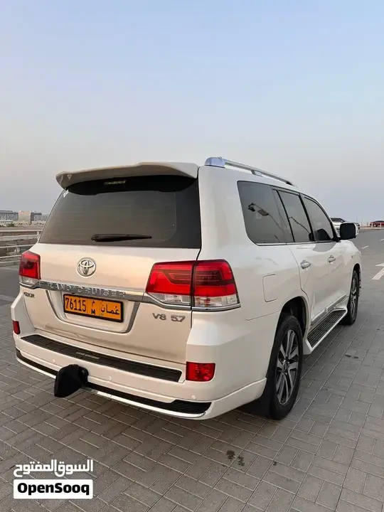 Toyota Land Cruiser 2016 photo 5