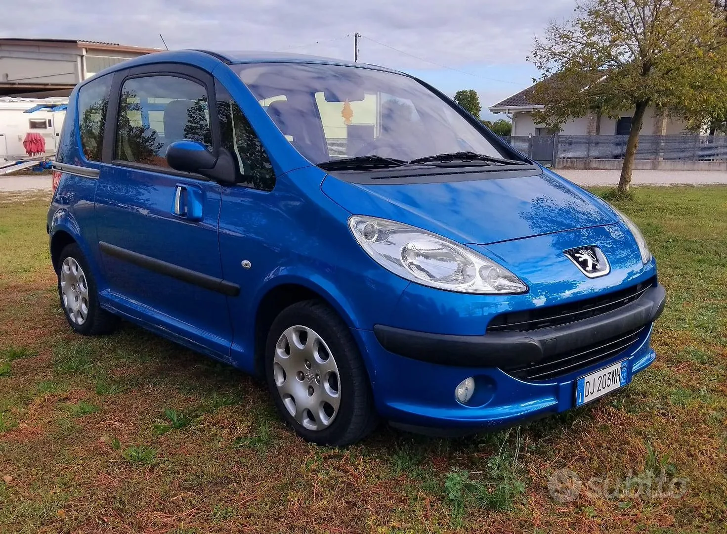 Peugeot 1007 2007 photo 2