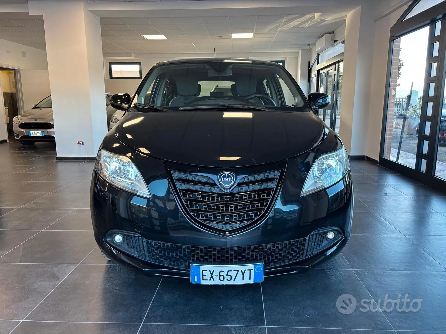Lancia Ypsilon