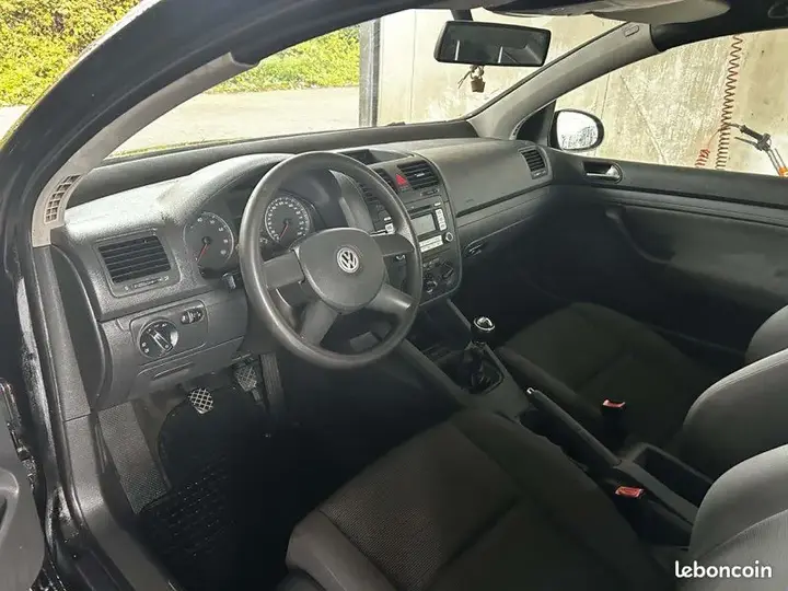 Volkswagen Golf 2005 photo 3