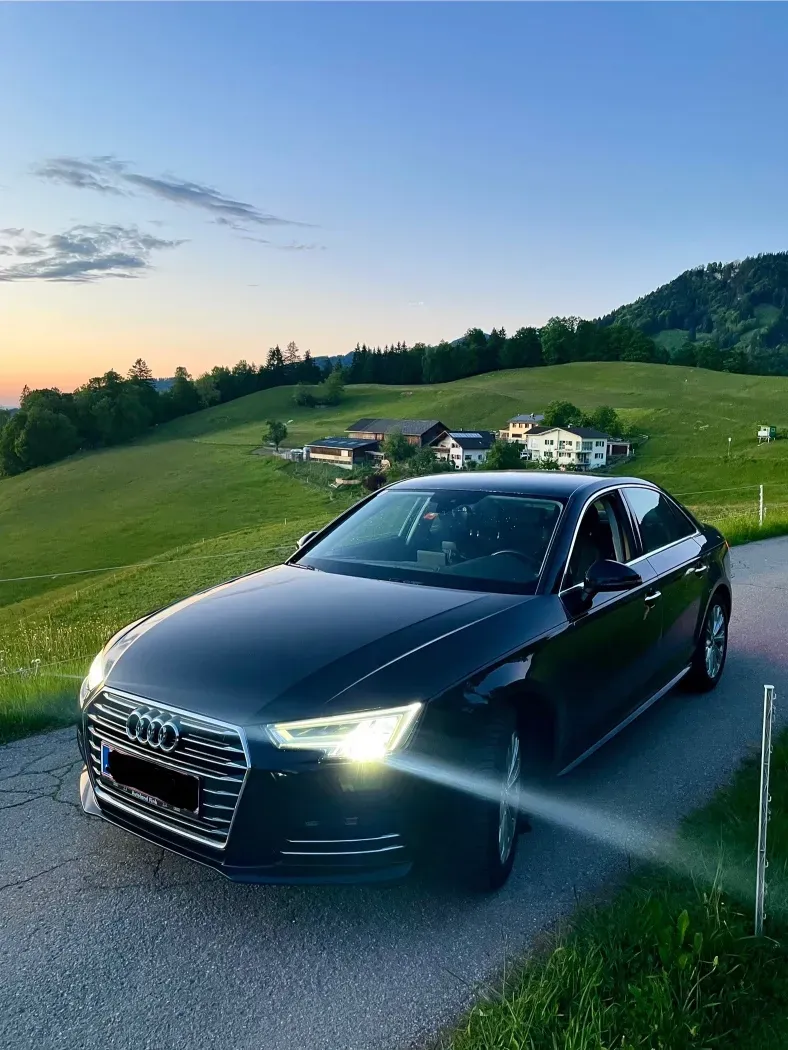 Audi A4 2016 photo 2