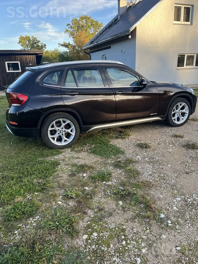 BMW X1 2014 photo 2