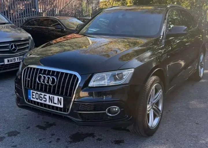 Audi Q5 2015 photo 2