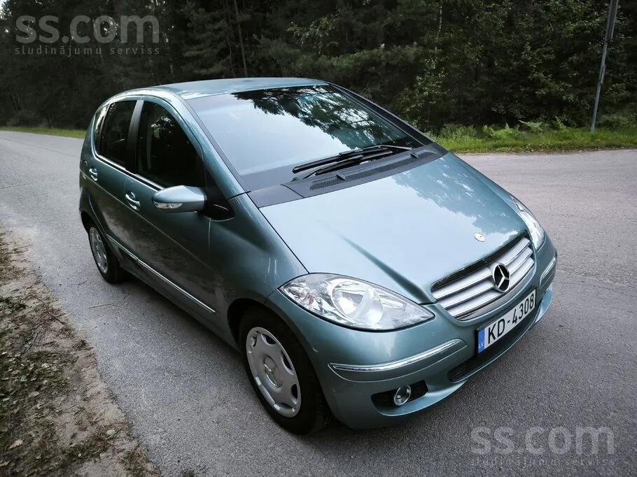 Mercedes-Benz A160 2005 photo 2