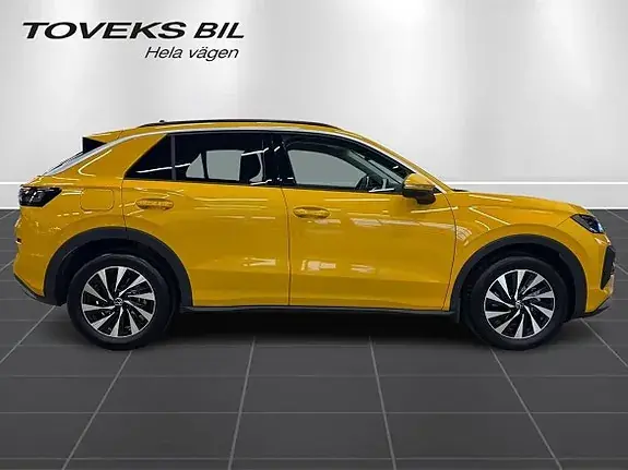 Volkswagen T-Roc 2026 photo 2