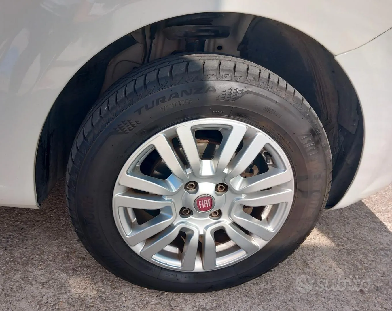 Fiat Punto 2014 photo 5