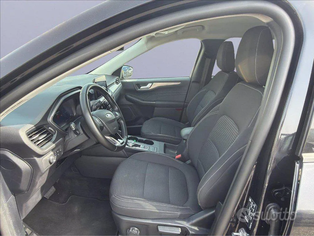 Ford Kuga 2024 photo 4