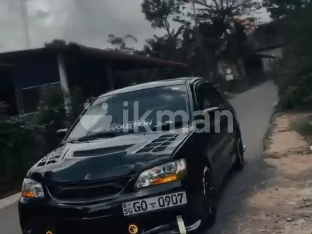 Mitsubishi Lancer 2001 photo 4