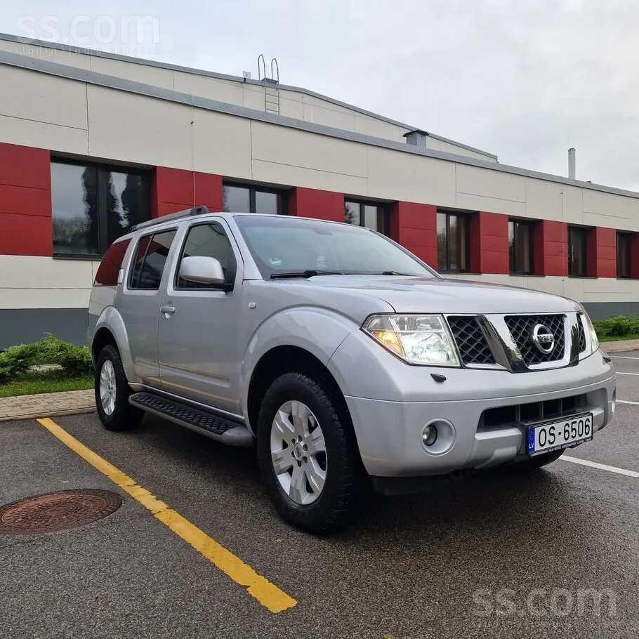 Nissan Pathfinder 2007 photo 2