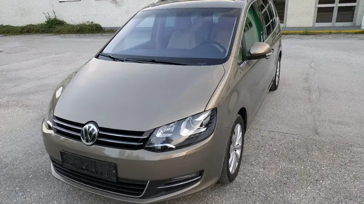 Volkswagen Sharan 2016 photo 2