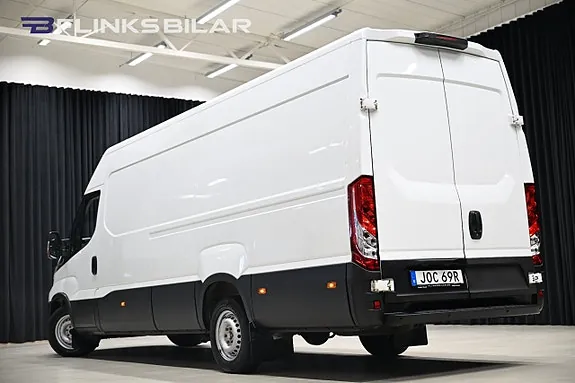 Iveco Daily 2023 photo 4