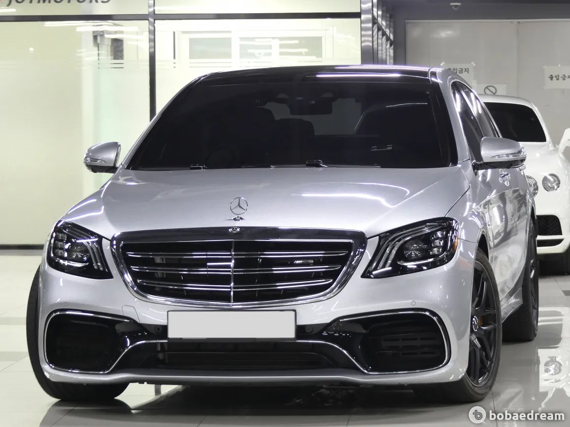 Mercedes-Benz S63