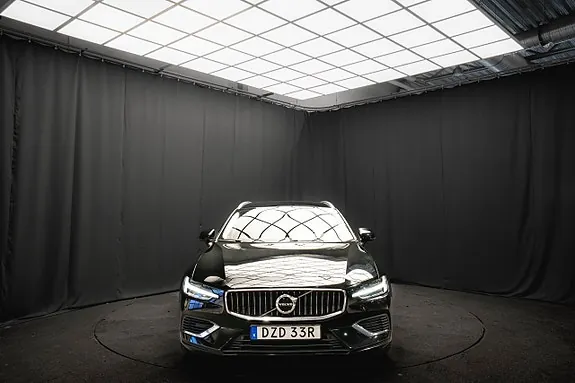 Volvo V60 2023 photo 4