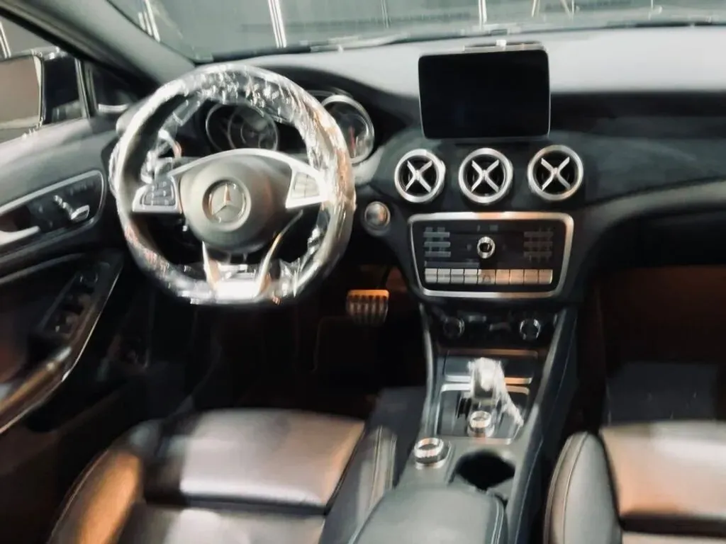 Mercedes-Benz Gla Class 2017 photo 3