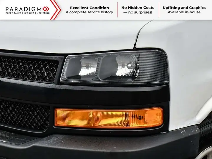 Chevrolet Express 2023 photo 3