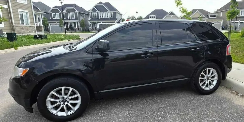 Ford Edge 2010 photo 3