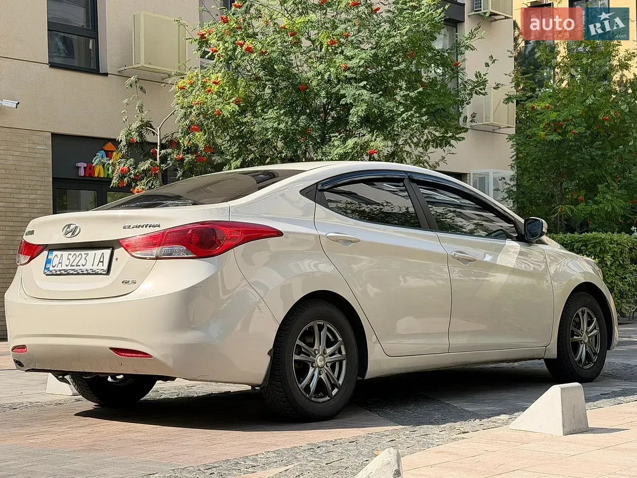 Hyundai Elantra 2012 photo 5