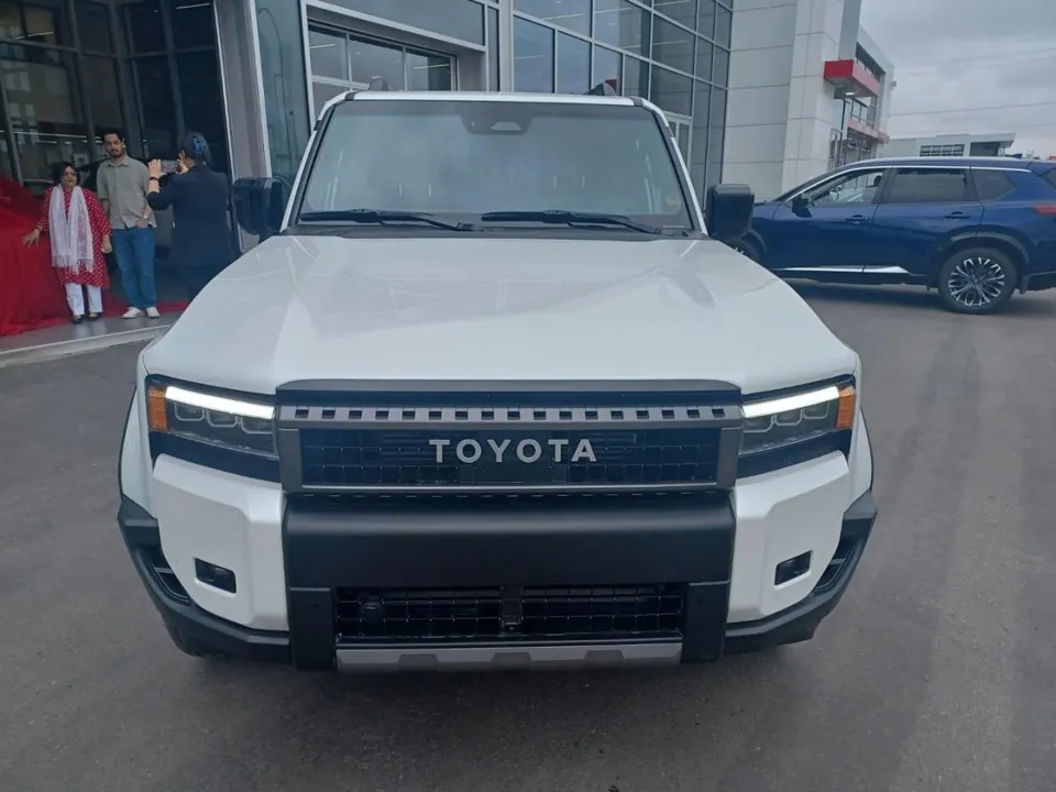 Toyota Land Cruiser 2025 photo 2