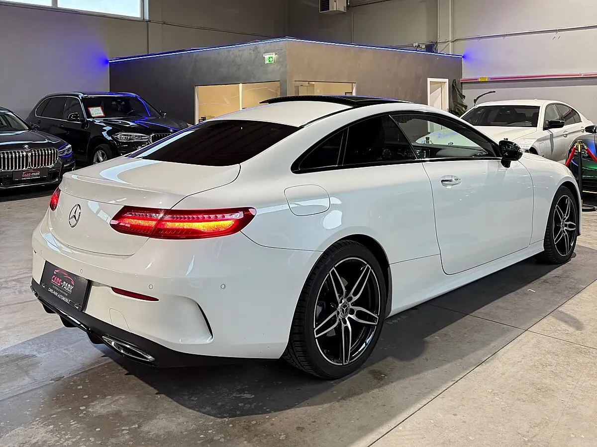 Mercedes-Benz E-Class 2020 photo 3