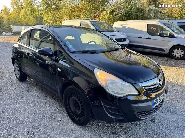 Opel Corsa 2012 photo 3